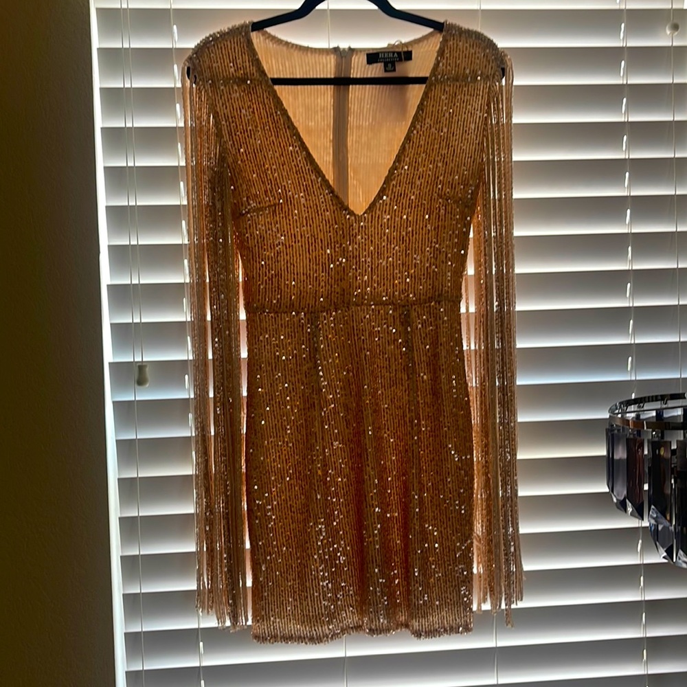 𝙶𝚘𝚕𝚍 sequins